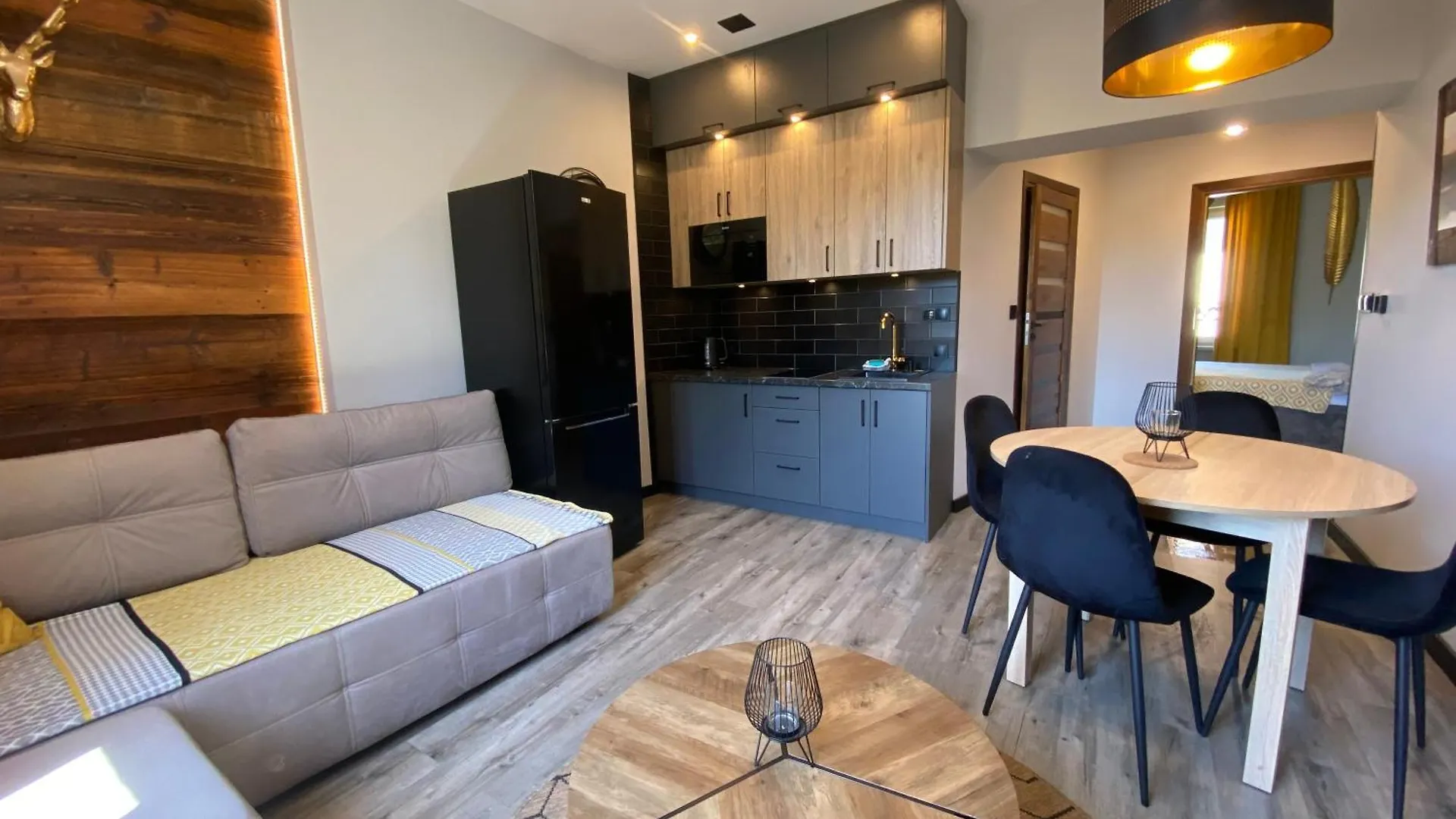 Апартаменты Apartamenty Zakopanepoleca - Krupowki Centrum