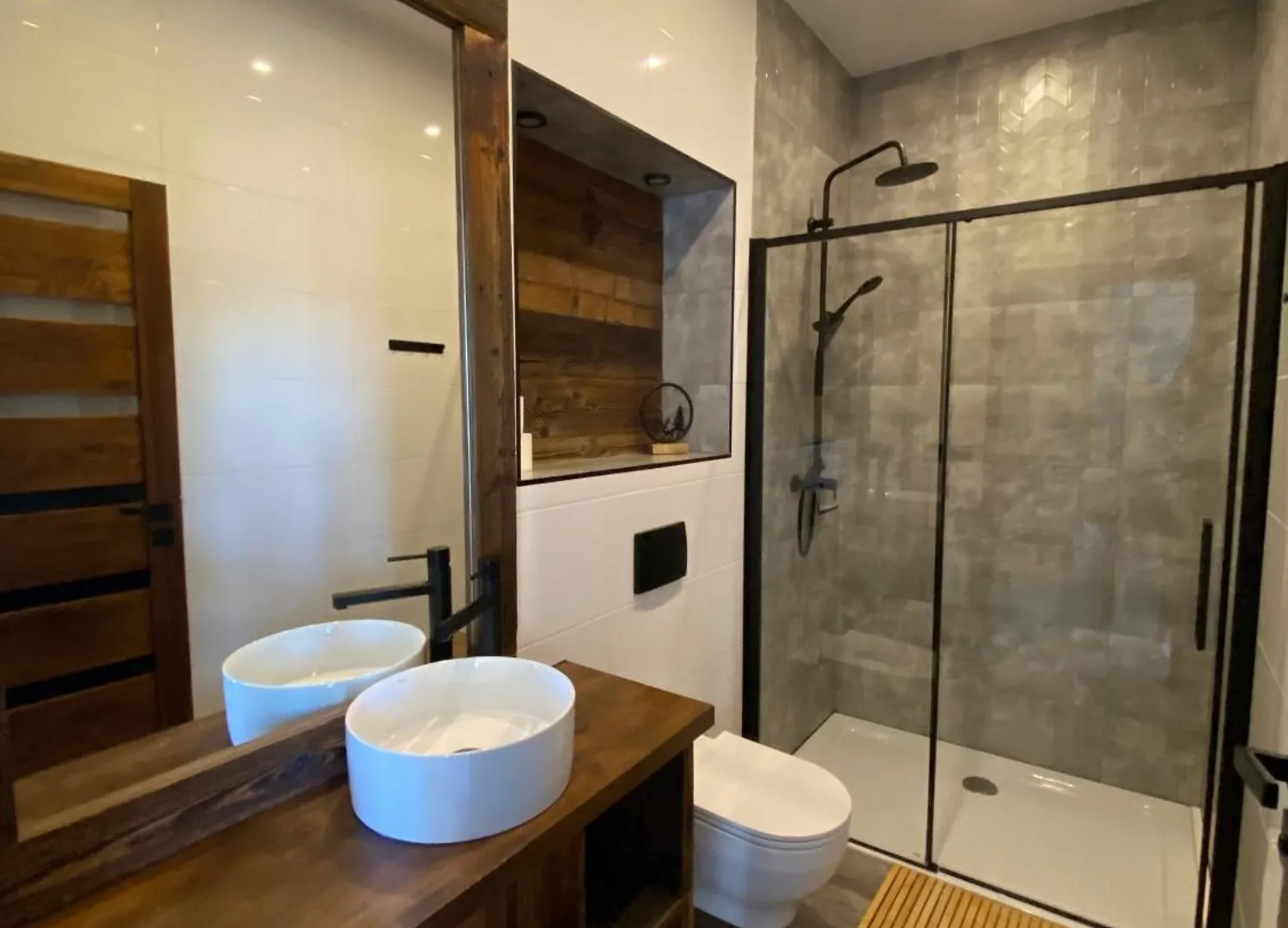 Apartamenty Zakopanepoleca - Krupowki Centrum 0*, Закопане